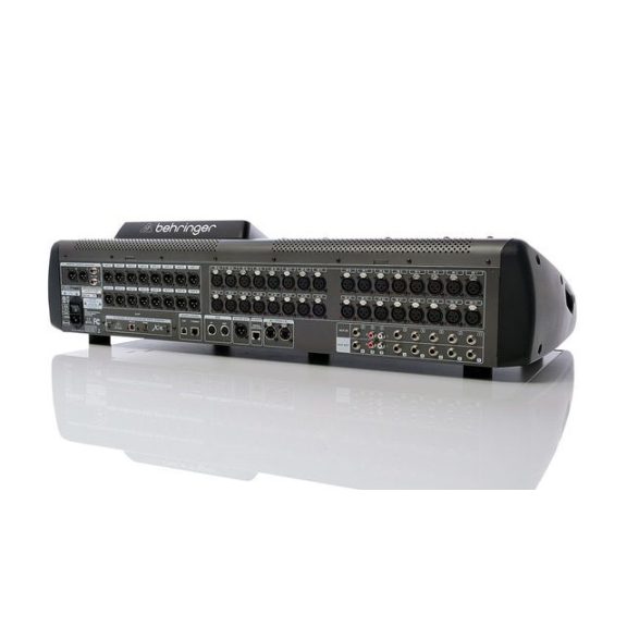 Behringer X32 digitális keverőpult
