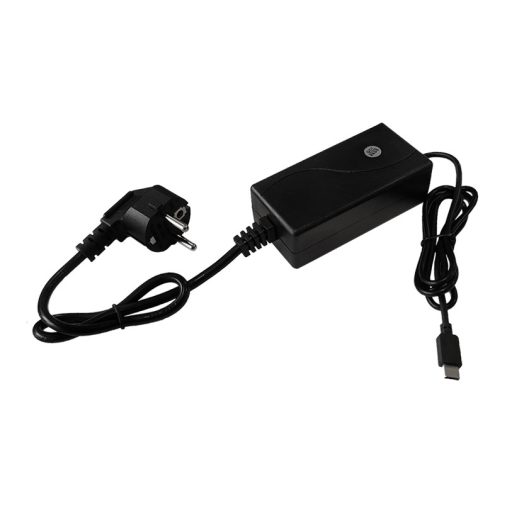 RH Sound C848DSP keverőpult toló pótméterekkel