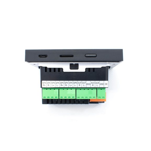 Thunder WALL-470 Négy csatornás falba építhető érintőképernyős erősítő + BLUETOOTH (4x25W) Thunder WALL-470 Négy csatornás falba építhető érintőképernyős erősítő + BLUETOOTH (4x25W)