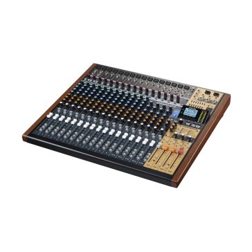   Tascam Model 24 analóg keverő, 24 sávos SD-felvevő és USB-interfész