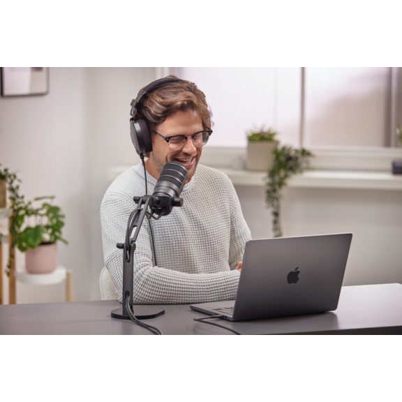 Rode PodMic USB (5 év gar!) dinamikus broadcast és podcast mikrofon (XLR / USB), fekete