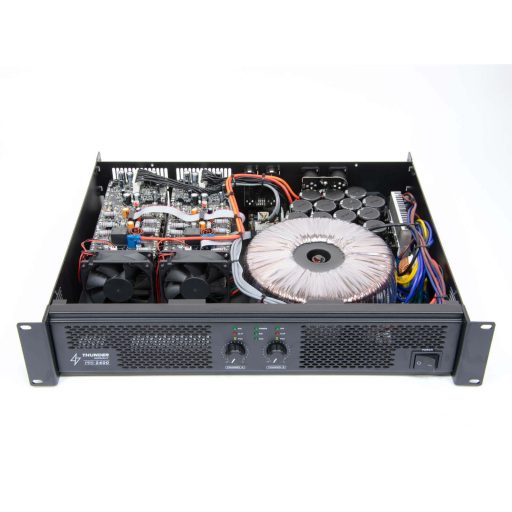 Thunder PRS-2400 végfok erősítő 2x1200W Bridge: 1x2400W