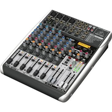Behringer QX1204USB XENYX keverőpult