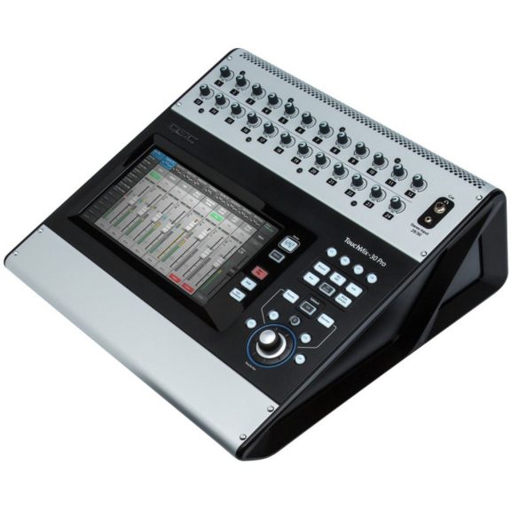 QSC TouchMix-30 Pro digitális érintőképernyős keverőpult