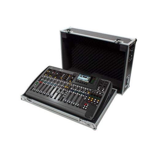 Behringer X32 digitális keverő + profi hordtáska