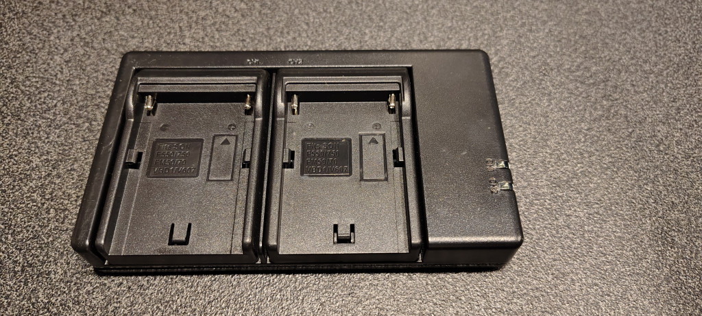 Image of Sony NP-F970 dupla USB-s akkutöltő